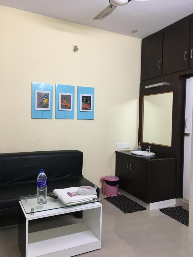 Srirangam Suit Rooms Tiruchirappalli Eksteriør billede
