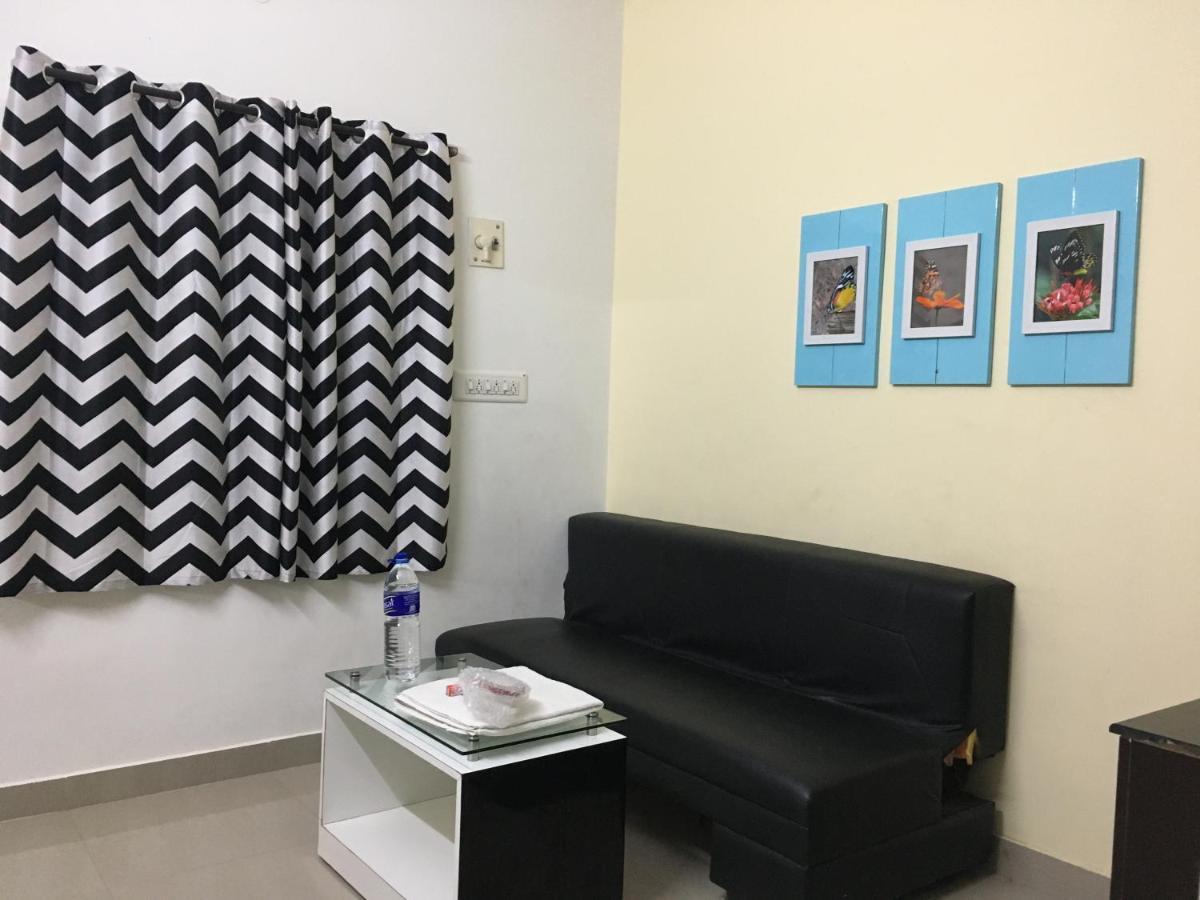 Srirangam Suit Rooms Tiruchirappalli Eksteriør billede