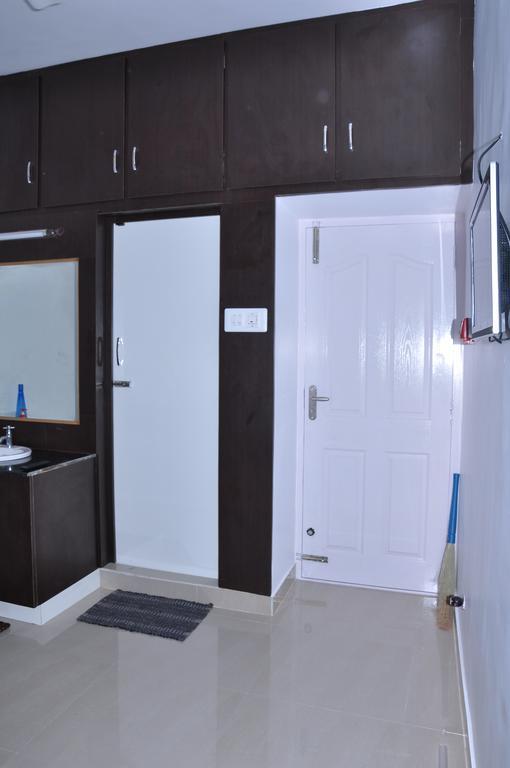 Srirangam Suit Rooms Tiruchirappalli Værelse billede